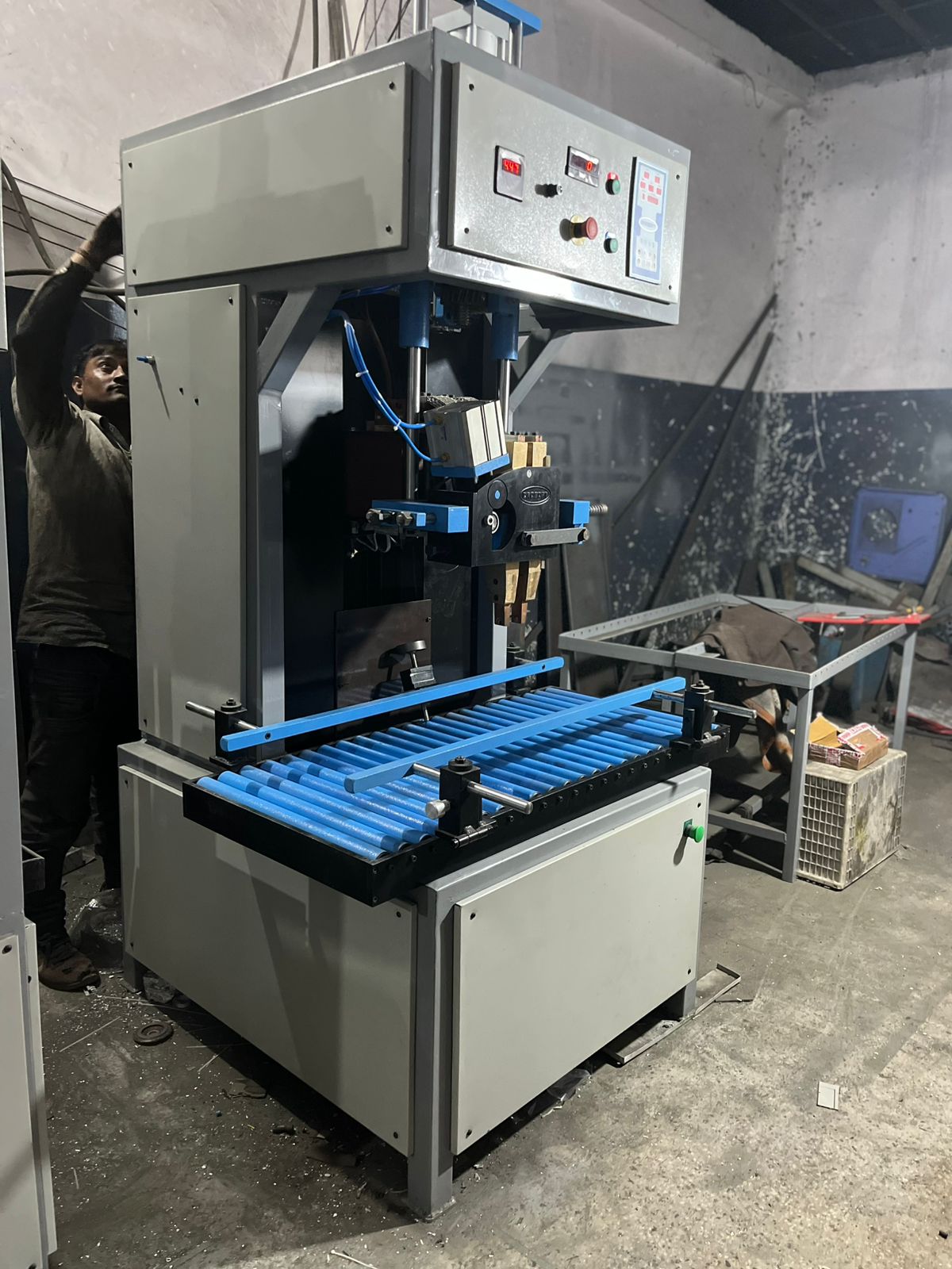 Battery ICW Welding Machine Image 1